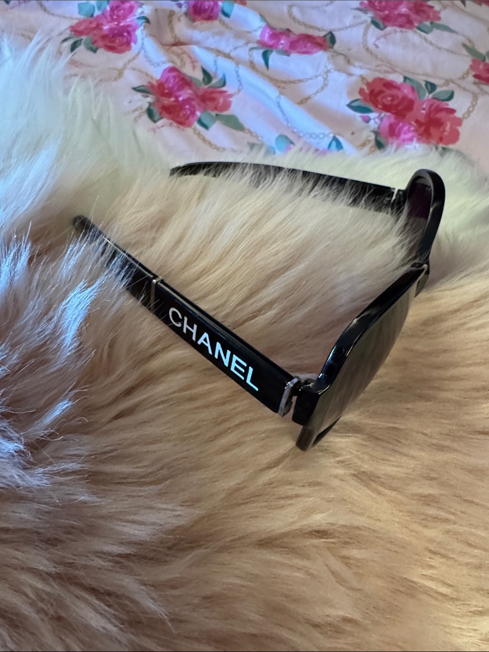 CHANEL Black Sunglasses with White Logo on Temples
